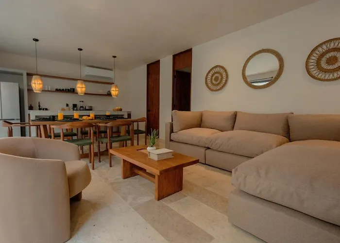 Villa Luxury-8 Min To Beach-Private Jacuzzi & Pool